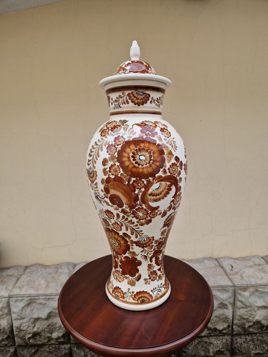 Рядка антикварна огромна полска порцеланова ваза