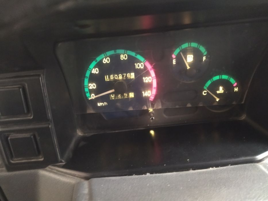 Лабо автомобил сотилади