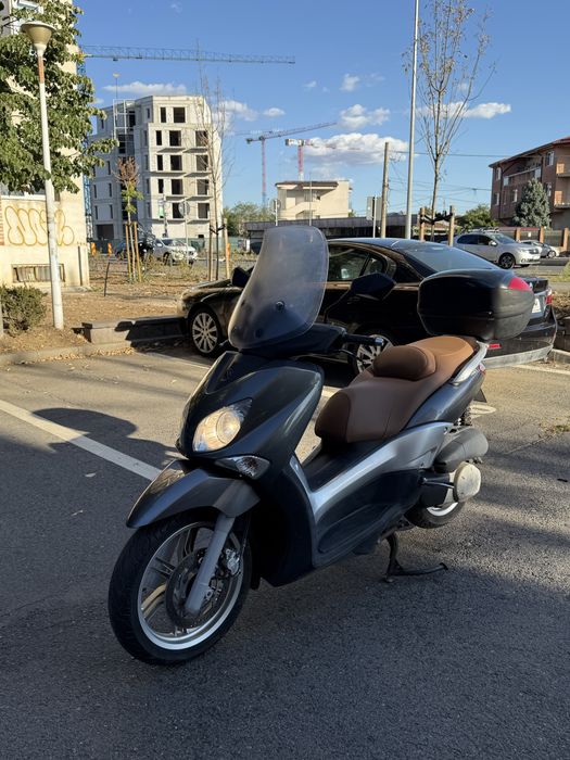 Maxi scuter Yamaha xcity 250
