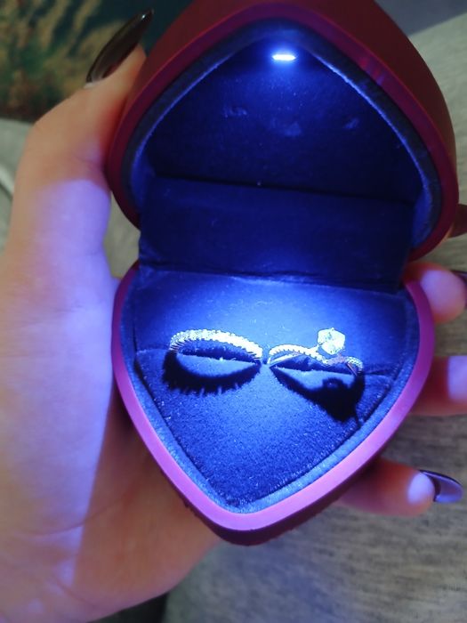 Продам срочно юв изделия из серебра