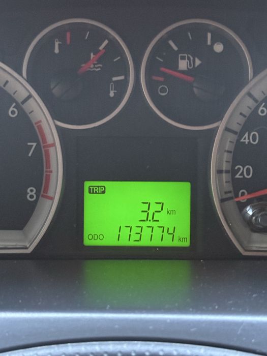 Nexia 3 prapan sotiladi