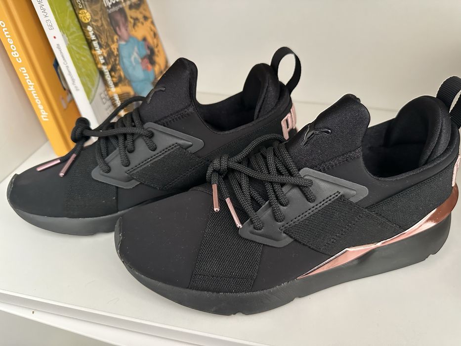 Puma Muse 38.5 номер черни