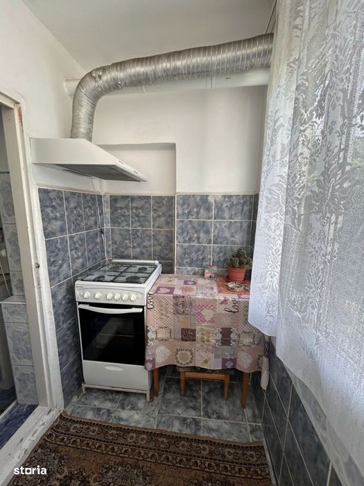 Etaj 2 - Apartament 2 camere, Zona Dorobantilor, mobilat utilat.