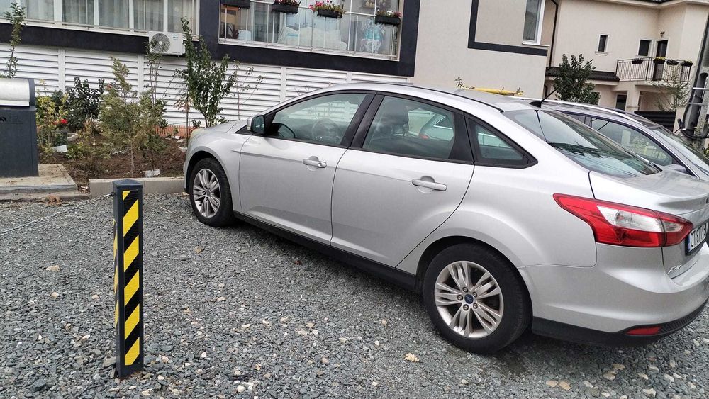 Ford Focus, 1.6, an 2012, manuala