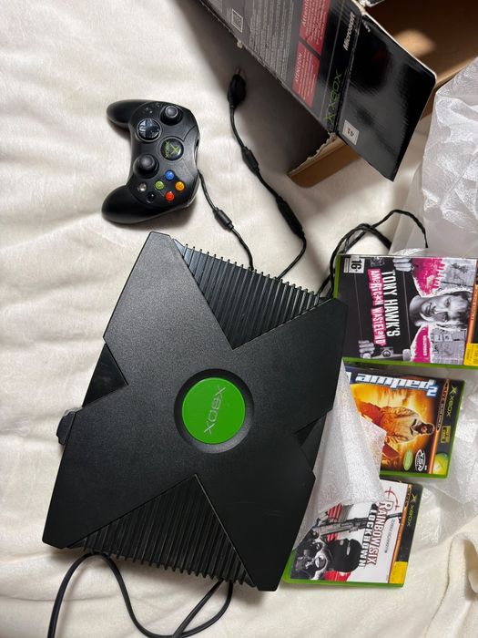 Xbox  clasic de colecție lansat martie 2002