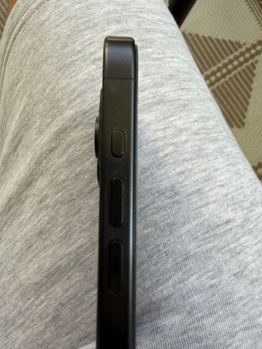 IPhone 15 pro 128gb Black Titanium