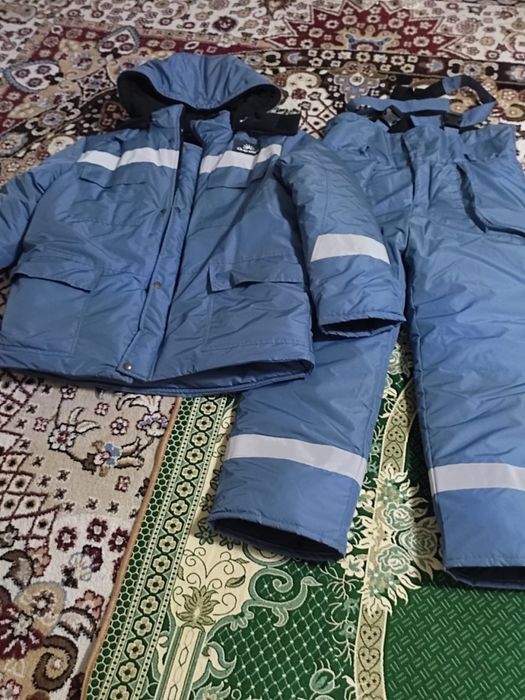 Зимний спецовка, спецодежда (куртка + комбинезон)