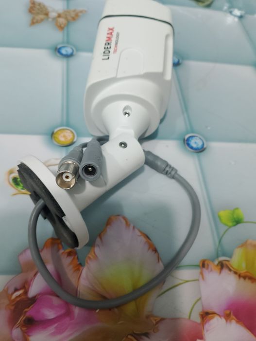 Продам две  камеры