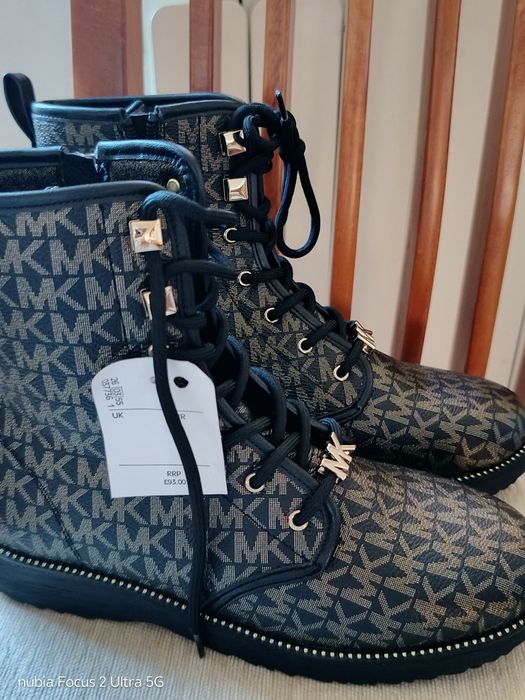Нови Michael Kors боти високи обувки оригинални