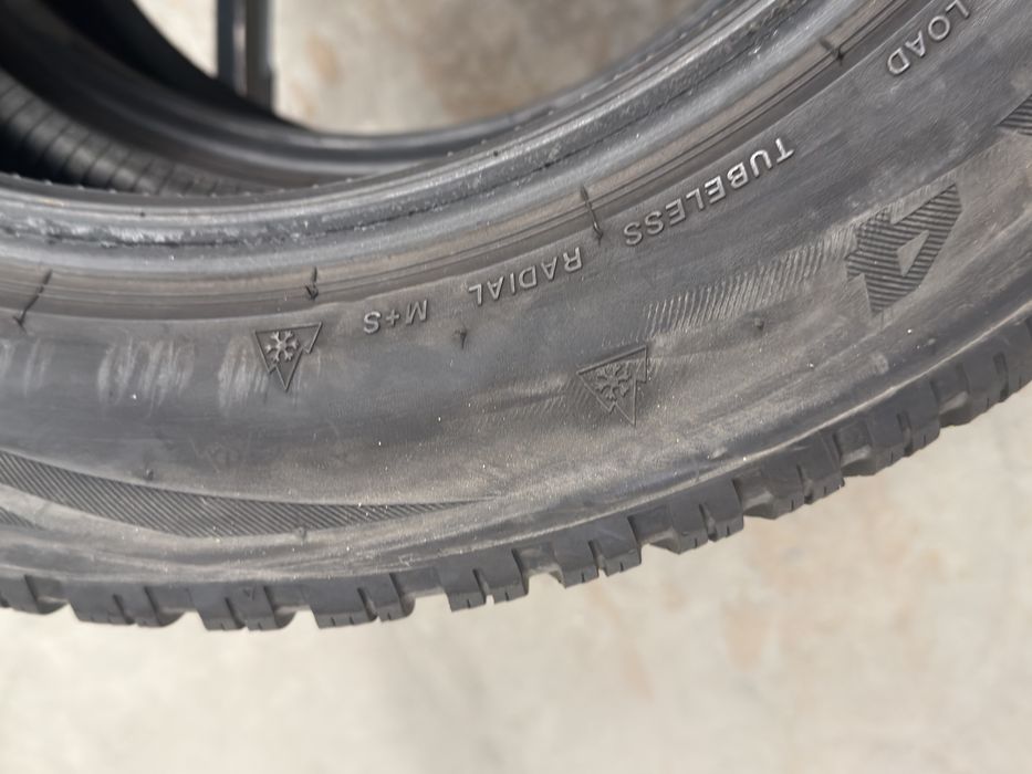 Vand 4 anvelope 225/55/18 firestone de iarnă sh