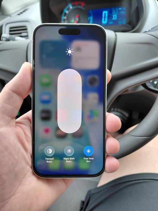 Продам Iphone 15  5G  128gb