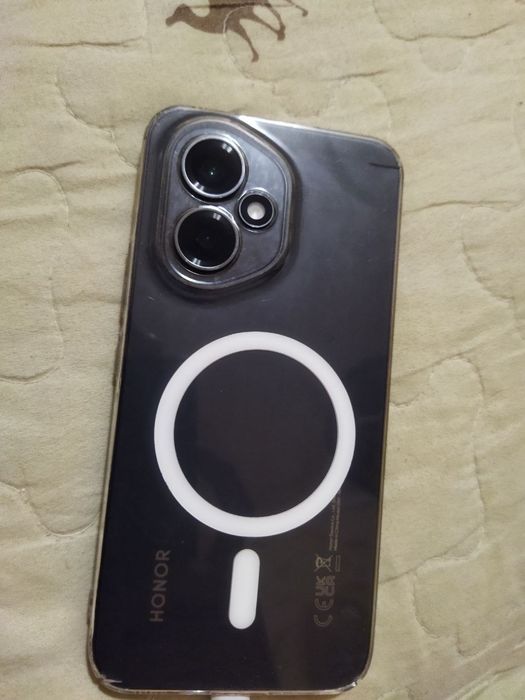 Honor 400 sotiladi