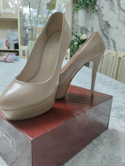 Продам обувь каблуки