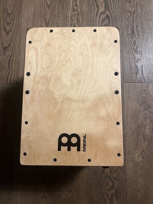 Музикален инструмент Кахон