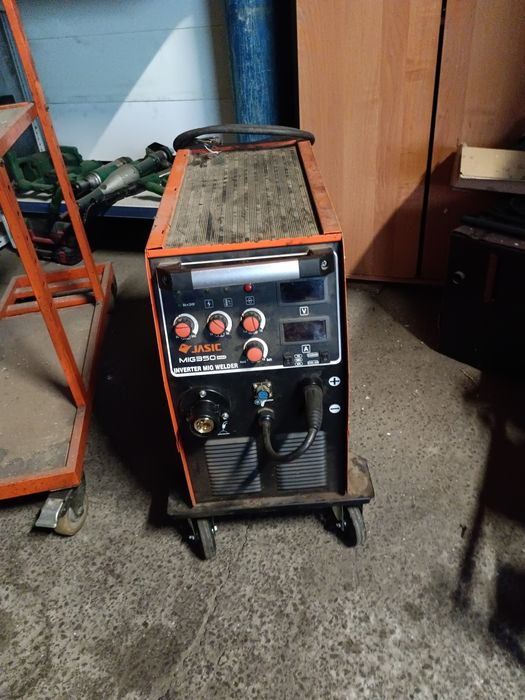 Продам сварочный полуавтомат 350 ампер