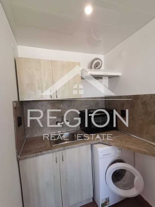 Дава се под наем Двустаен апартамент в Варна, Център - 45 кв.м за 357 € - Снимка #3