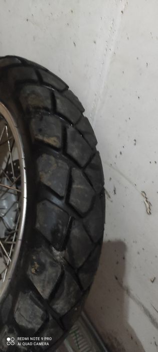 Гума с джанта не зная от какъв мотор