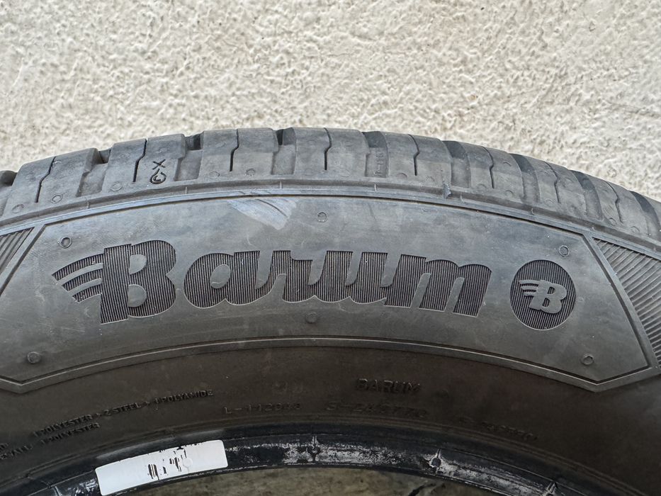 Автомобилни гуми 205 60 16 Barum