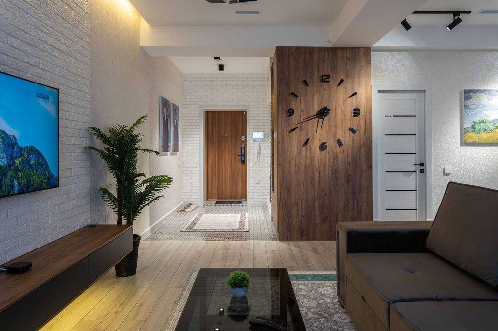 Гостиница Россия.Айбек сдается 2/5/7  70м2 Фото реал!