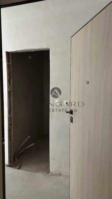 Продава се Двустаен апартамент в Пловдив, Тракия - 74 кв.м за 1852 €/кв.м - Снимка #1