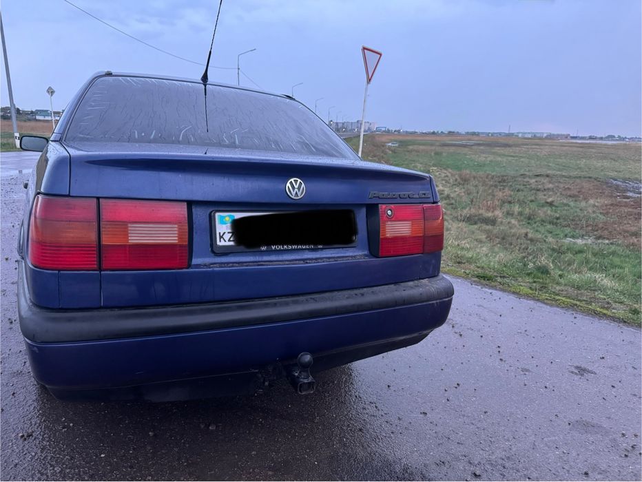 Продам VW PASSAT B4 1,8 МОНО