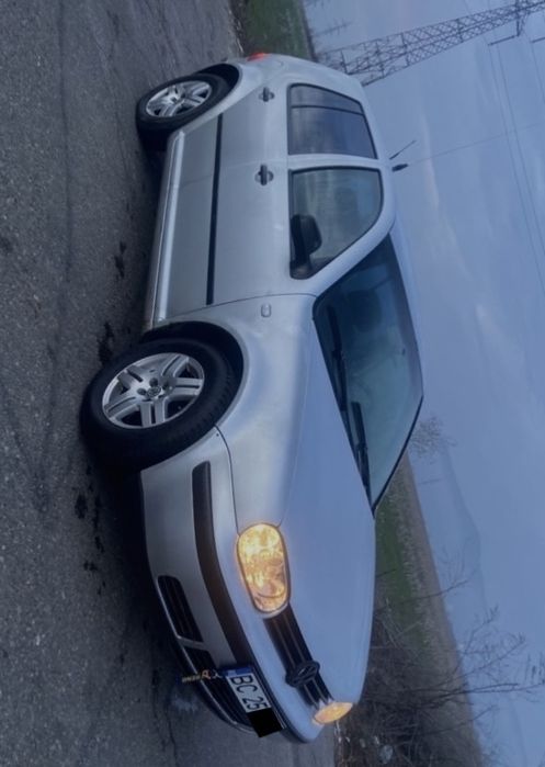 Vând golf 4 1.4 benzina