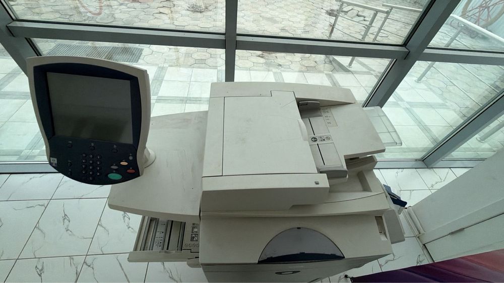 DOCUCOLOR 252   принтер