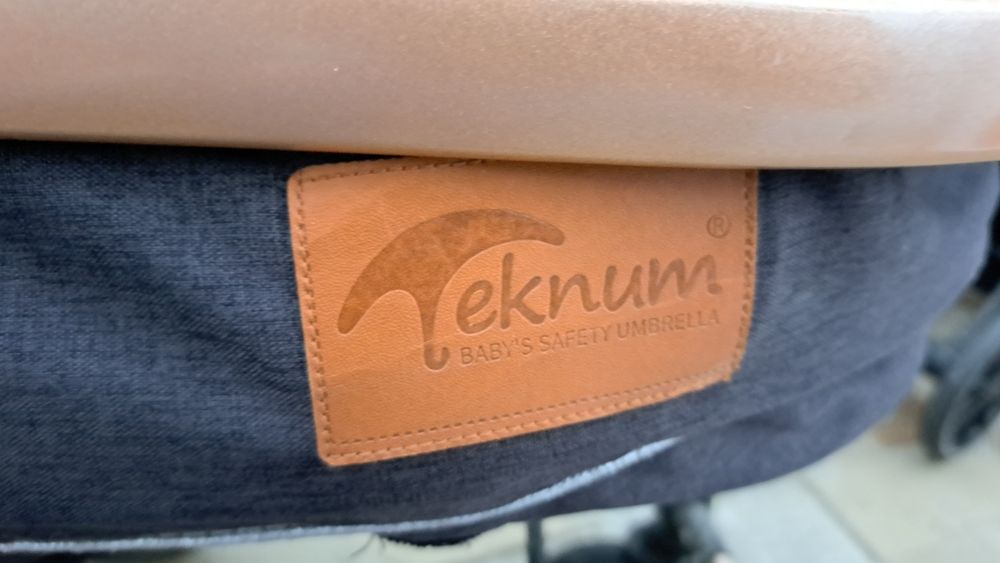 Продам коляску фирменную