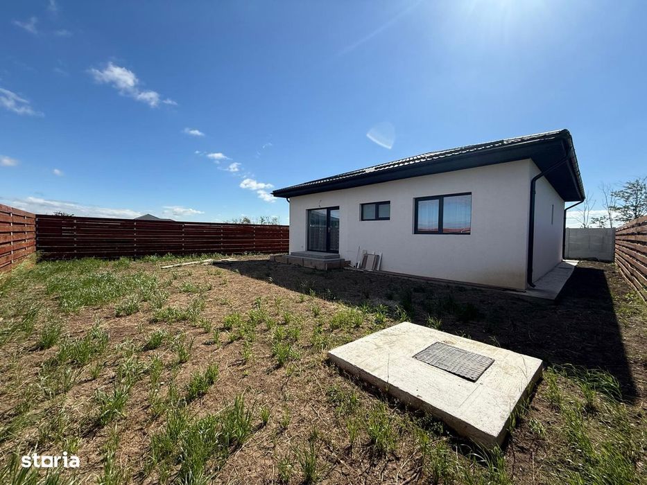 Casa individuala parter - 3 camere- 2 bai - teren 375mp