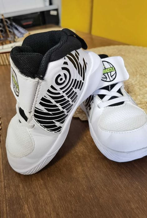 Детски маратонки Nike