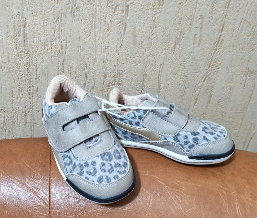 Детская обувь для девочки