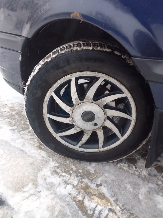 Продам пассат б4 седан