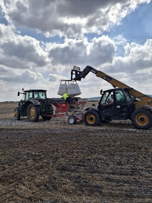 Distribuitor ingrasaminte cu banda