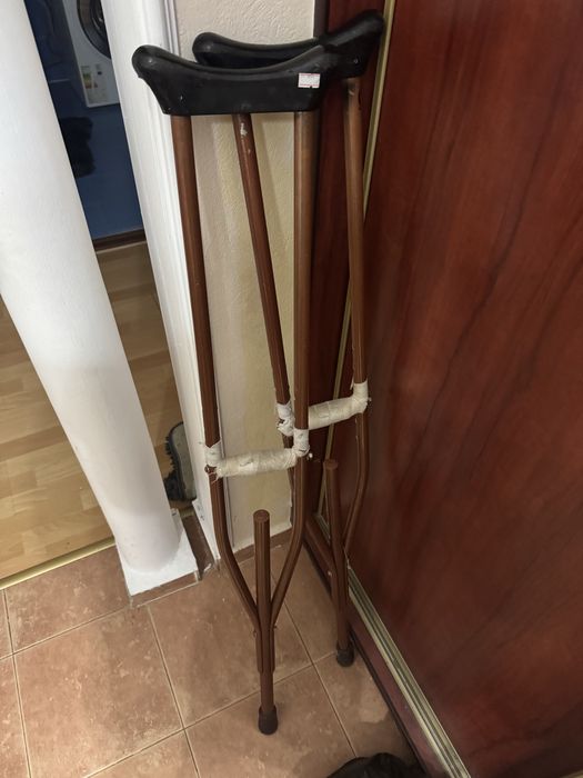 Продам костыли, в хорошем состояний