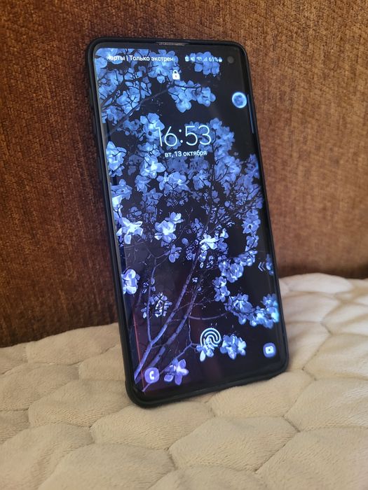 Обмен/продажа Samsung s10 128gb