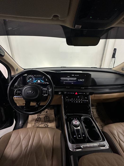 Bugun sotuvimizda Kia Carnival