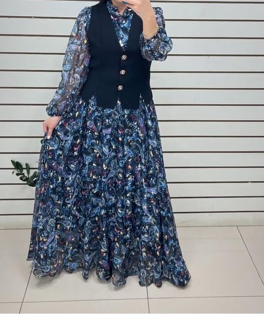 Продаеться платья