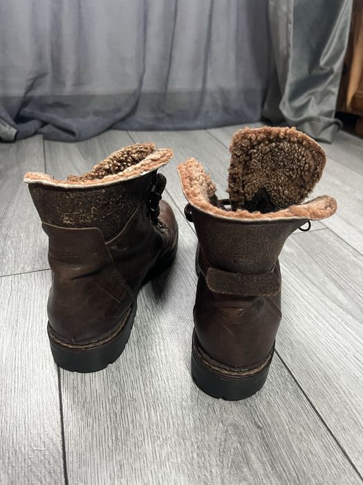 Vând bocanci din piele ,kilvana.