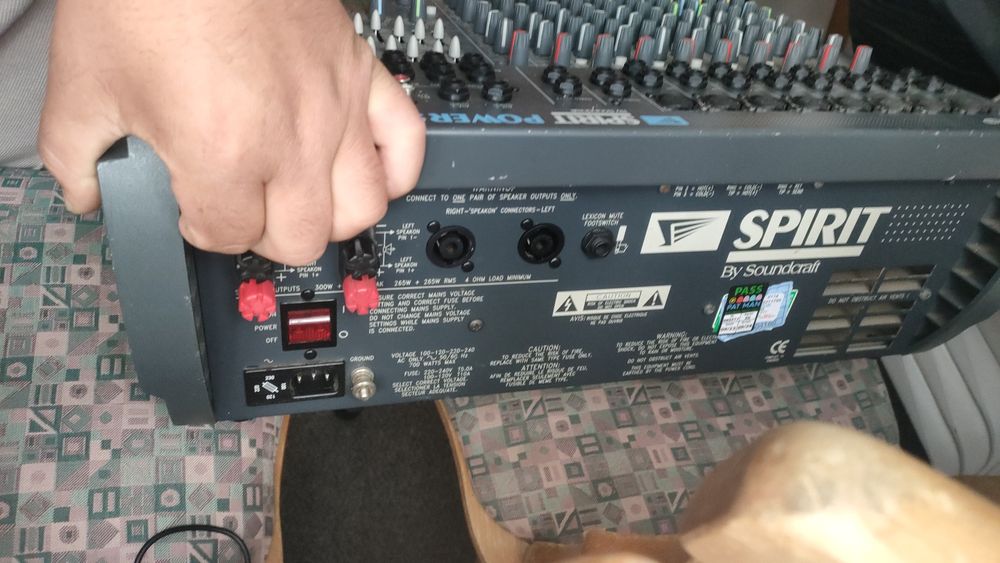 Mixer audio de 600 rms