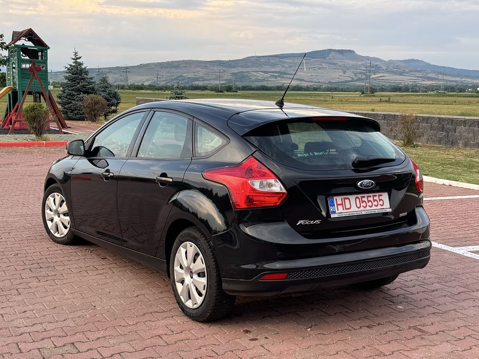 FORD Focus 2014 — imagine 3