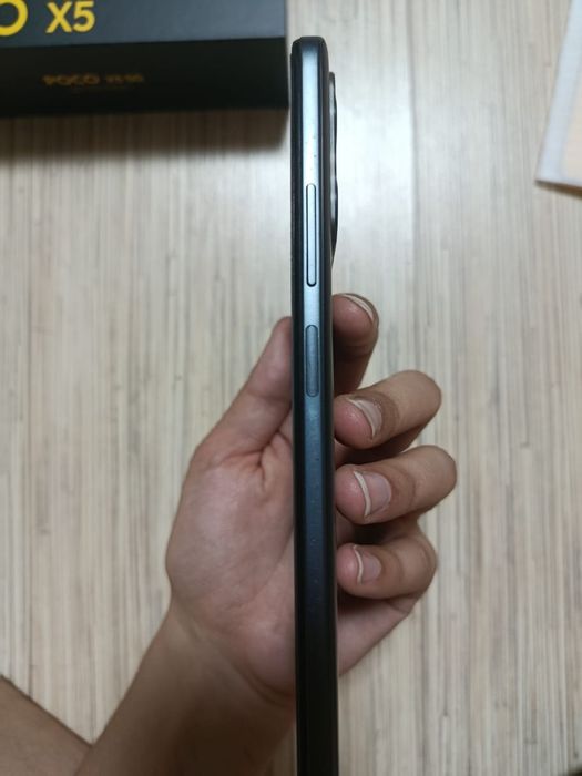 Телефон Poco X5 5G