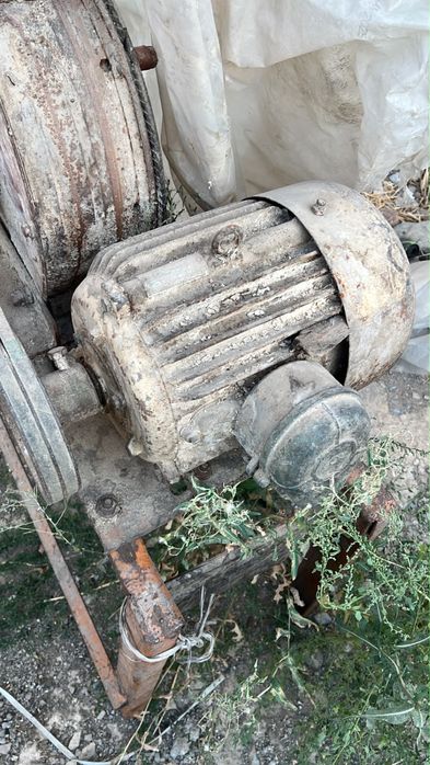 Электродвигатель