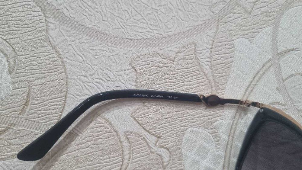 Продаются BVLGARI солнцезащитные очки женские, в отличном состоянии.