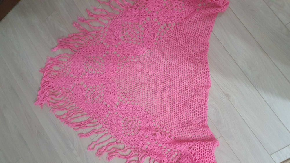 продам вязанный платок