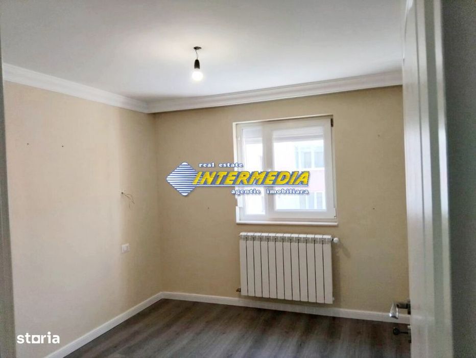 Apartament 2 dormitoare + living  Alba Iulia zona Mall