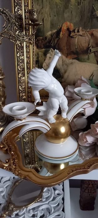 Рядък Арт Деко порцеланов свещник