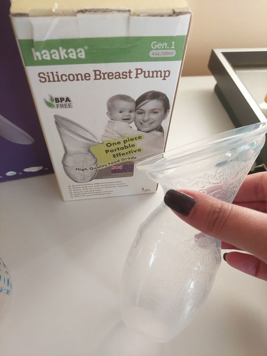 Ръчна помпа за кърма Philips avent + колектор за кърма