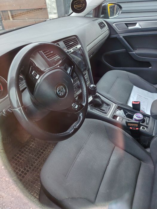 VOLKSWAGEN Golf 2013 — imagine 5