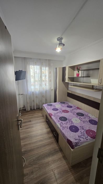 Apartament 3 camere Nord de inchiriat