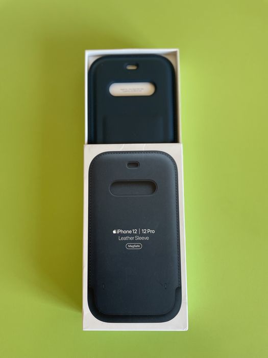 Leather sleeve pt iphone 12\12 pro albastra